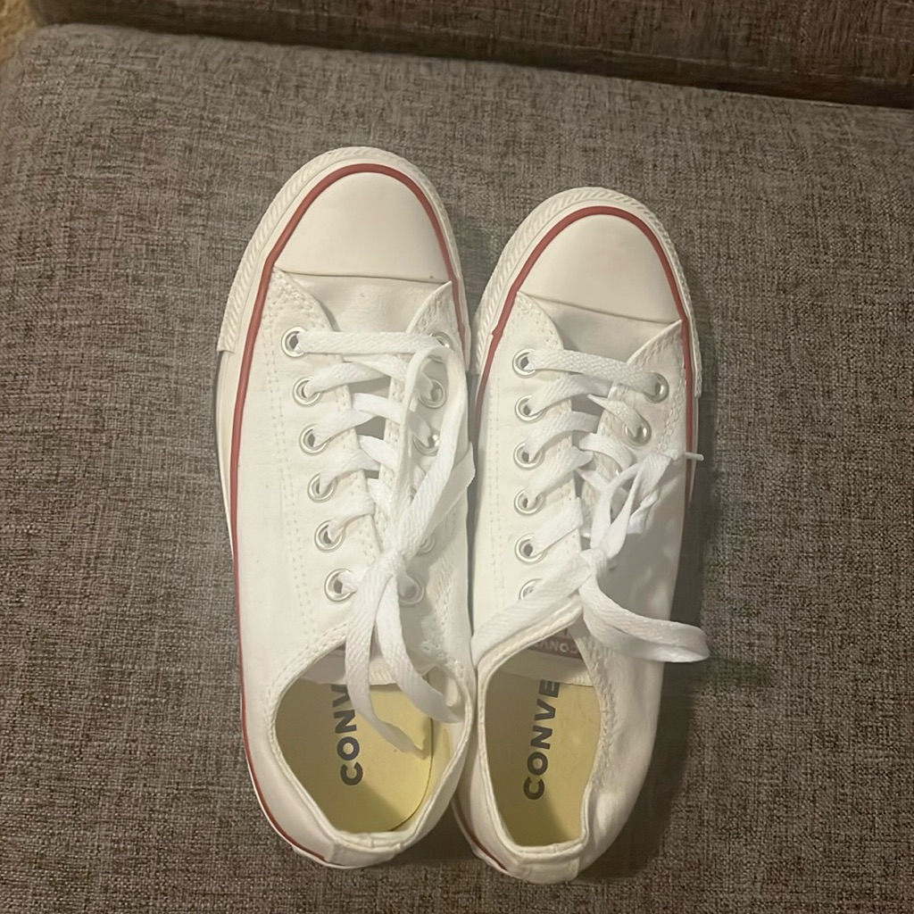Withe Converse